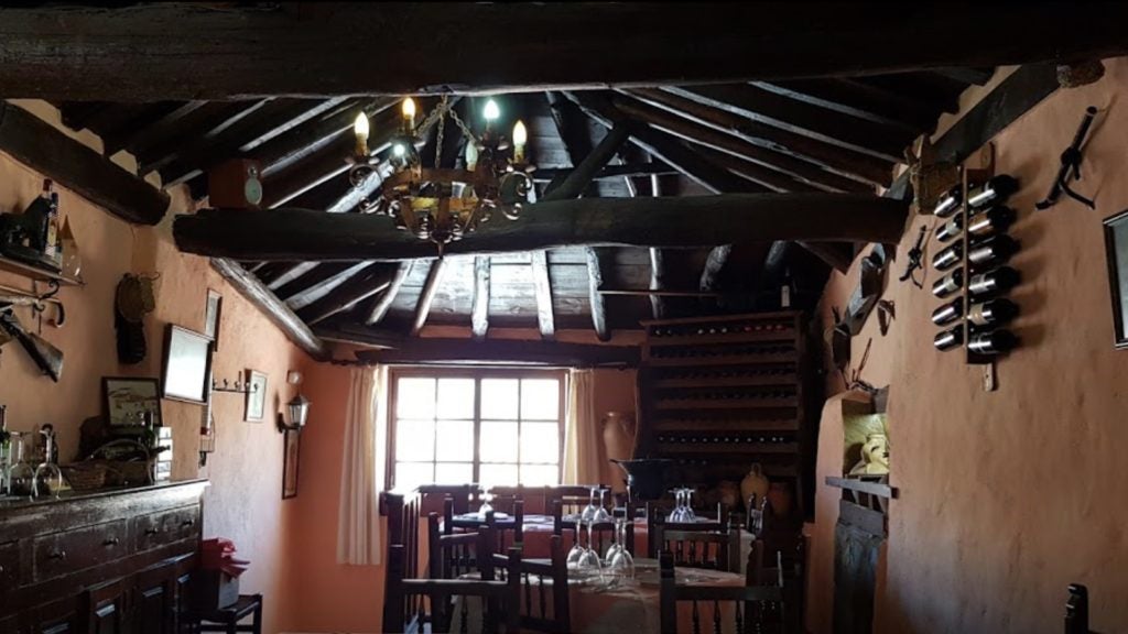 restaurante bar el anafe en parauta 7. 