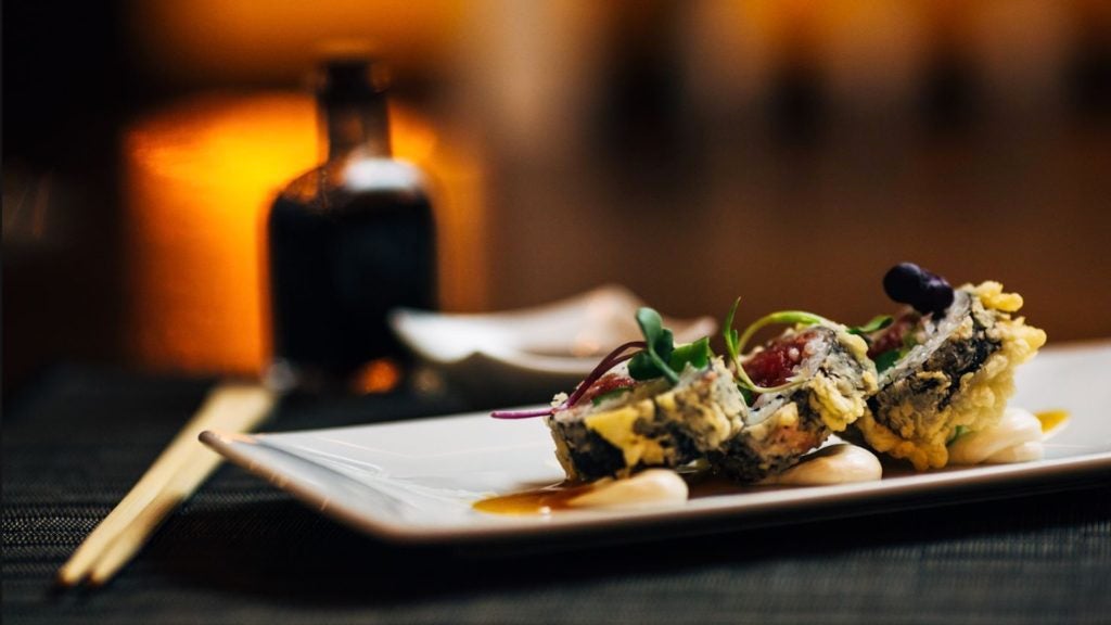 restaurante japones misuto en malaga sushi bar 4. 