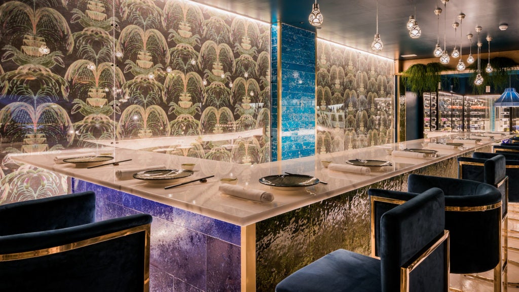 omakase sushi bar en restaurante feliz en estepona. 