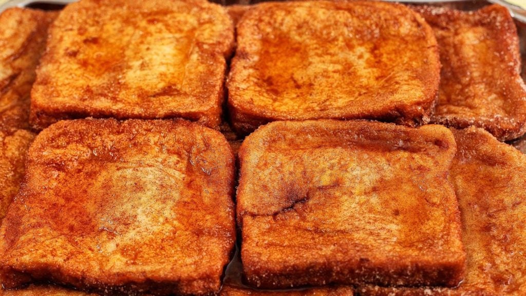 torrijas de taberna gaspar en marbella. 