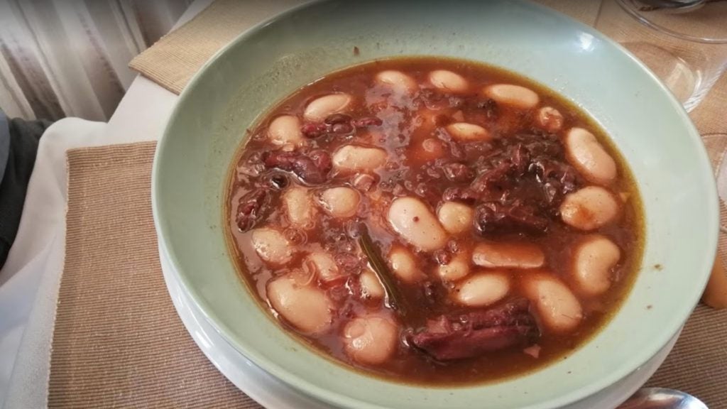 restaurante meson rincon catedral en el centro de malaga 10. 