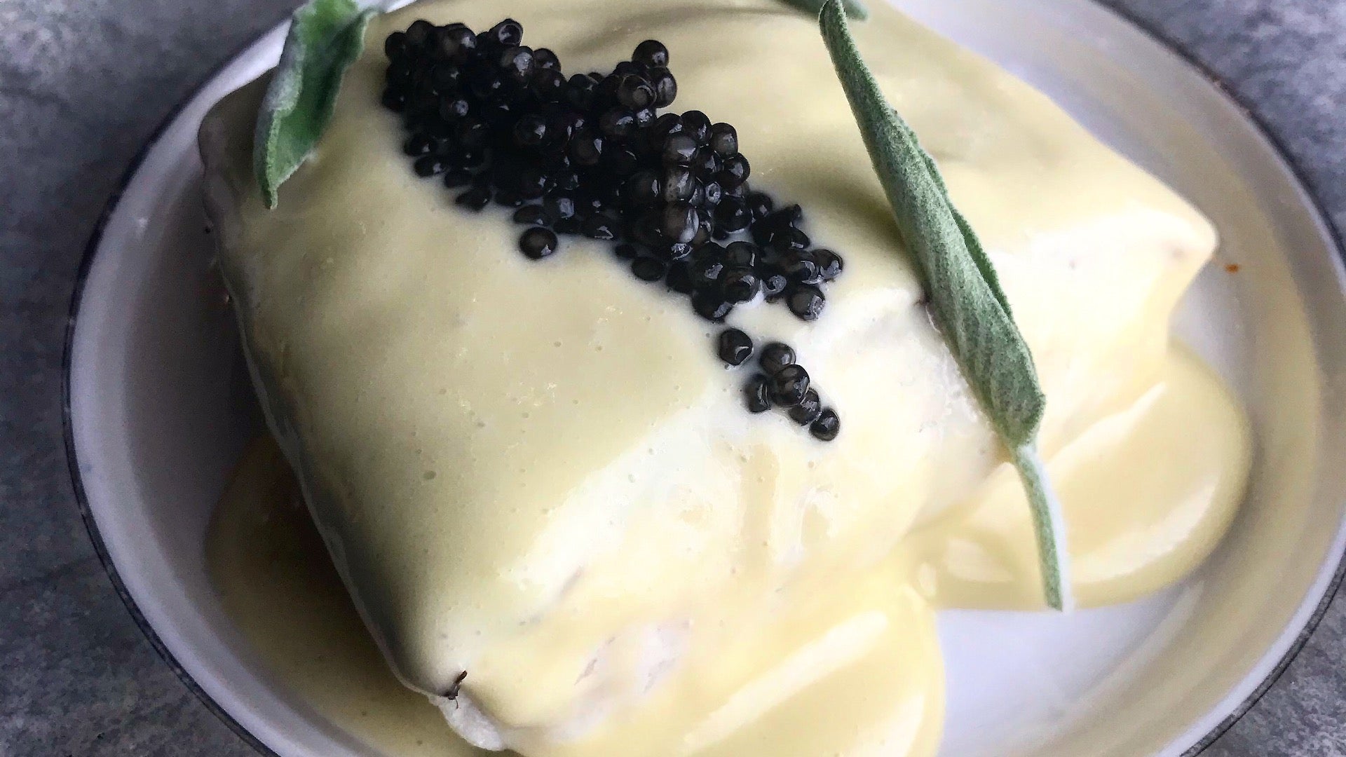 Empezando a desplegar una cocina de altos vuelos de gran profundidad y finura