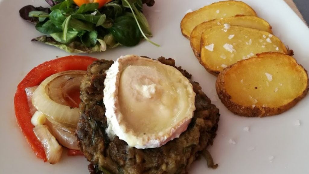 restaurante kabilas en benarraba 1. 