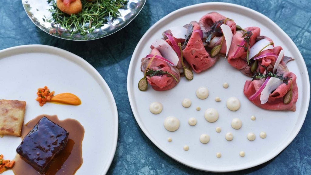 hora de la comida en boho club marbella copia. 