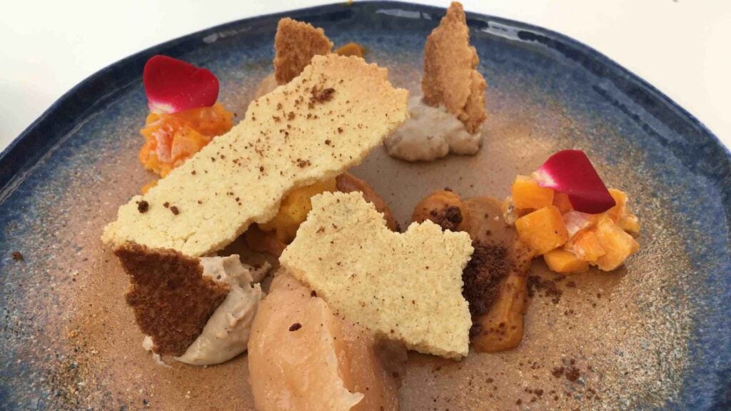 contradiccion antequera 11. 