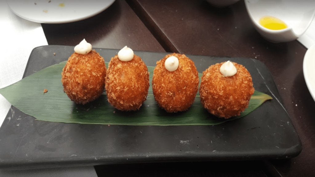 Screenshot 2021-08-19 23.50.16. 