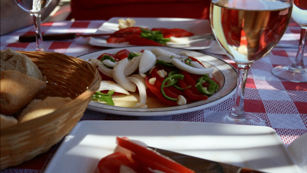 Screenshot 2021-10-29 18.26.04. 