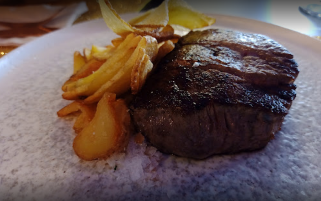 Screenshot 2021-11-25 17.24.59. 