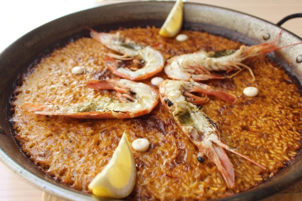 242718546_179457944326692_8600986749480064717_n. 