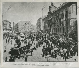 Llegada del general Polavieja. Paso de la comitiva por la Puerta del Sol