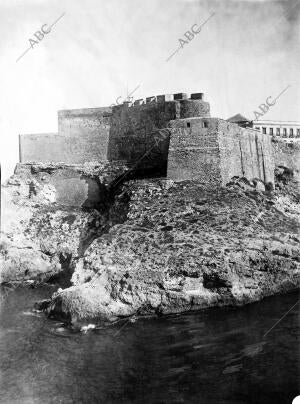 Vista de la Ensenada del galápago y el antiguo fuerte inmediato A lo que Fue...