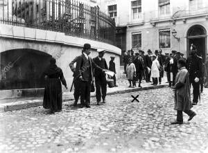 (X) lugar donde se Suicidó el autor de la colocación del explosivo al Verse...