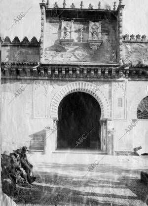 Puerta del arco de Bendiciones, en 1911