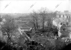 derribo de las Tapias de la huerta del retiro para ensanche del barrio de santa...