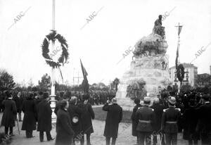 Inauguración del monumento A pereda en Santander: solemne momento de descubrir...