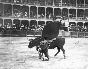 Tudela. Corchaito en su pase de Rodillas