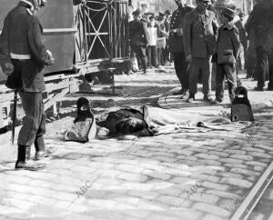 El cadáver de la joven marina Montaño antes de ser Trasladado A la casa de...