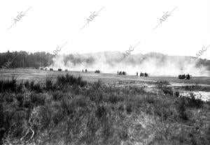 Las Baterías que Tomaron parte en la Revista, Tirando al blanco A presencia de...