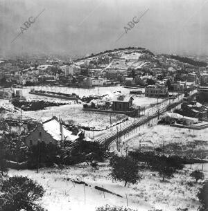 Vista parcial de la Poblacion desde la Estacion del Tibidabo Despues de la...