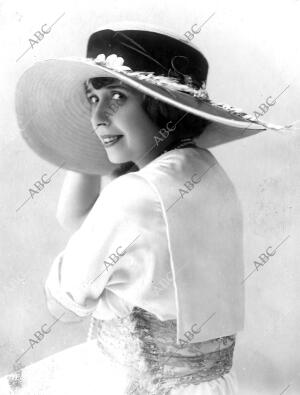 Sombrero de paja de Italia, con cinta de terciopelo negro y Espigas Naturales