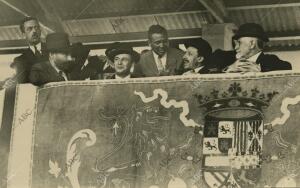 Su majestad el Rey don Alfonso Xiii Creó la copa de España de Fúttbol y...
