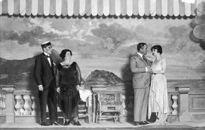 Una escena de la comedia en tres Actos, de Muñoz Seca, "los Planes del Abuelo",...