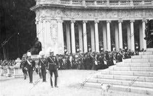 Monumento A Alfonso Xii Inaugurado el 6 de junio de 1922