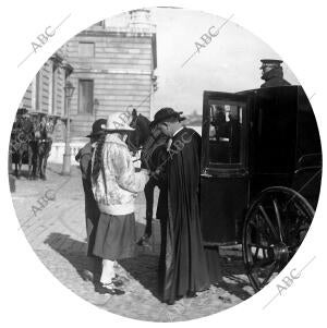 Una cuestación Publica. En favor de los Estudiantes Alemanes