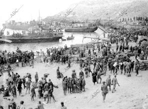 Desembarco de tropas españolas en Alhucemas
