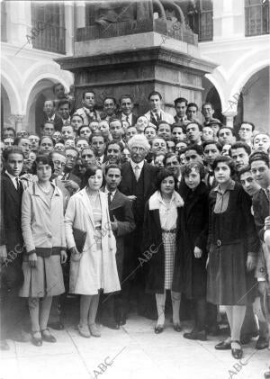 El Sr. W. Shepherd, Hispanista, notable profesor de la Universidad de Columbia,...