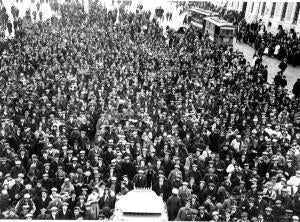 Manifestantes en la puerta del sol