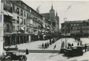 (CA.). La plaza de Zocodover