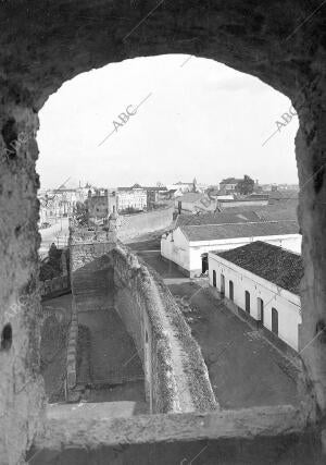 Murallas de la Macarena Vistas desde un ventanal del torreón