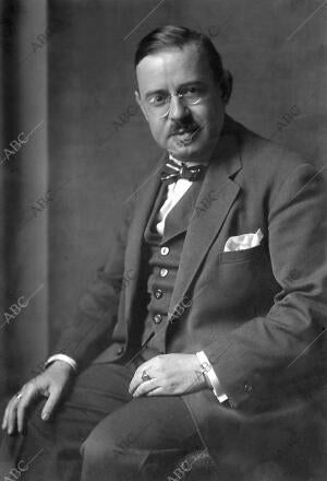 August L. Mayer, historiador del arte y turista alemán
