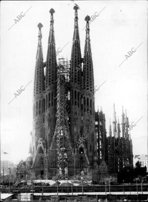 Fotografía del estado de las obras en el 50 aniversario de la colocación de la...