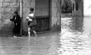 Humanitarias intervenciones de la Guardia Civil con motivo de las inundaciones