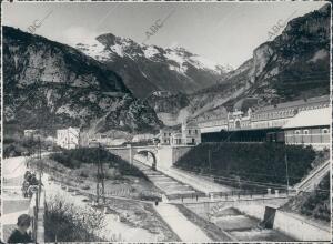 Vista general de Canfranc y su Estación