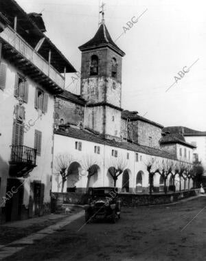 Iglesia del pueblo Arizcun (Navarra)