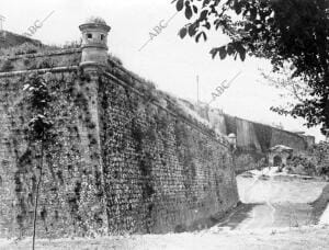 Las Murallas de la capital de Navarra, que Han Sido Declaradas monumento...