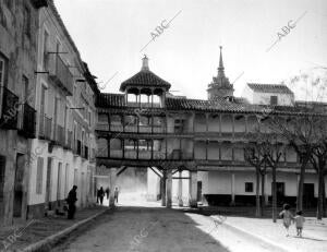 Plaza del pueblo Tembleque (Toledo)