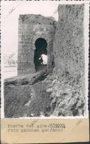 Puerta del agua en Niebla (Huelva)