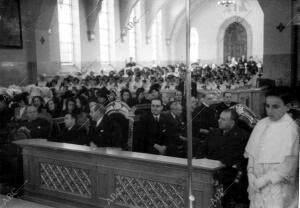 El acto fúé presidido por el ministro de Justicia y el presidente de las Cortes,...