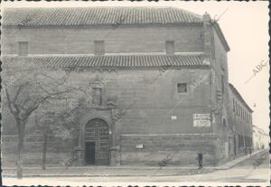 Fachada del convento de Santo Domingo, donde murió Francisco de Quevedo