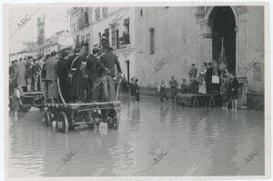 Misa celebrada en la iglesia de Nuestra Señora de la O, del barrio de Triana,...