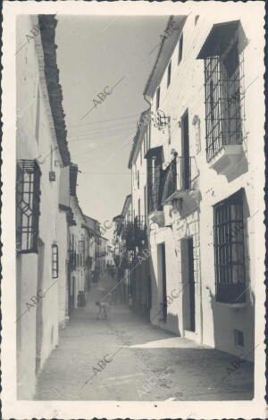 La calle Martínez Montañés, en Alcalá la real