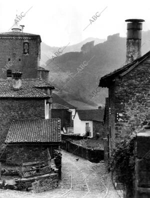 Una de las Calles del pueblo de Isaba (Navarra)