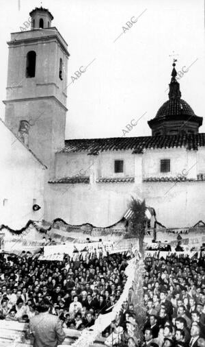 Vista de la iglesia Recien Recontruida por la diputación provincial de Valencia...