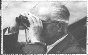 El ilustre periodista y colaborador de Abc, D. Gregorio Corrochano Presenciando...