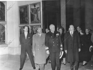 Estancia del presidente de la república de Portugal en Madrid, excelentísimo Sr....
