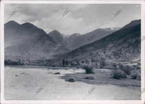 Pirineo Leridano. Camino del valle de Arán. Cuenca del Noguera Pallaresa. Valle...